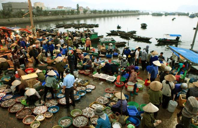 Ngoc Anh Hotel Ha Long Zewnętrze zdjęcie