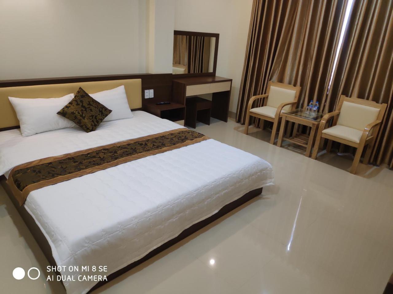 Ngoc Anh Hotel Ha Long Zewnętrze zdjęcie